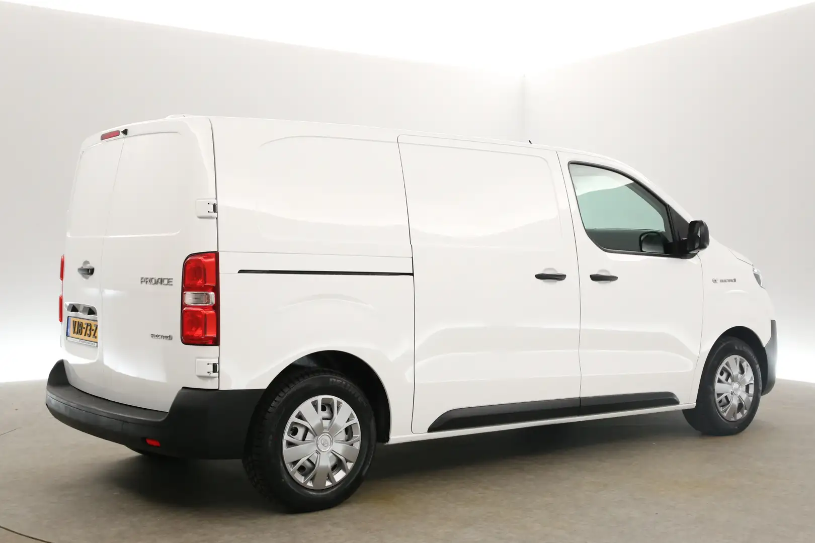 Toyota Proace Electric Worker 75 kWh Extra Range Navigator L2H1 Wit - 2