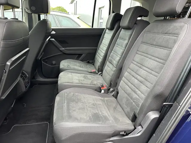 Volkswagen Touran view 12