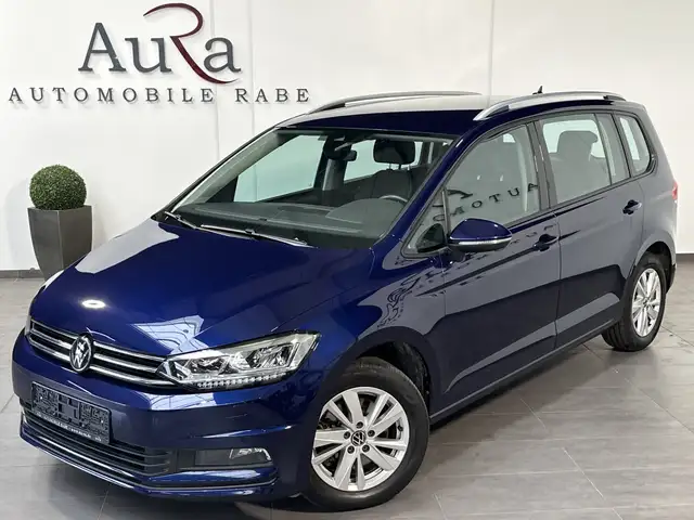 Volkswagen Touran main image
