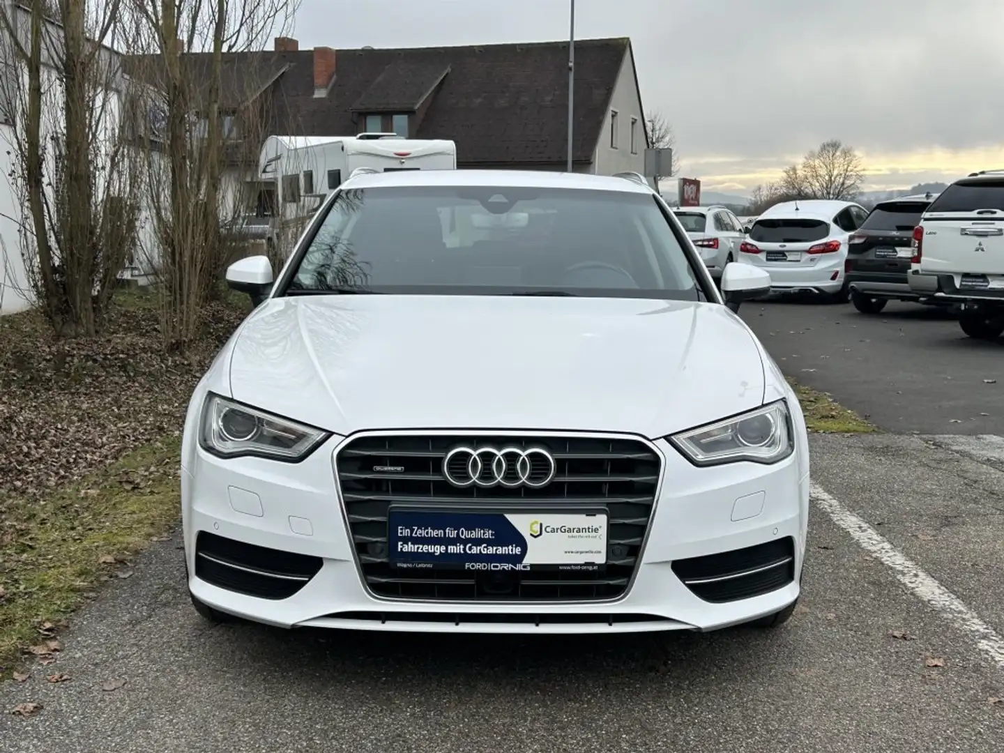 Audi A3 Sportback 2.0 TDI Quattro Automatik 184PS Weiß - 2