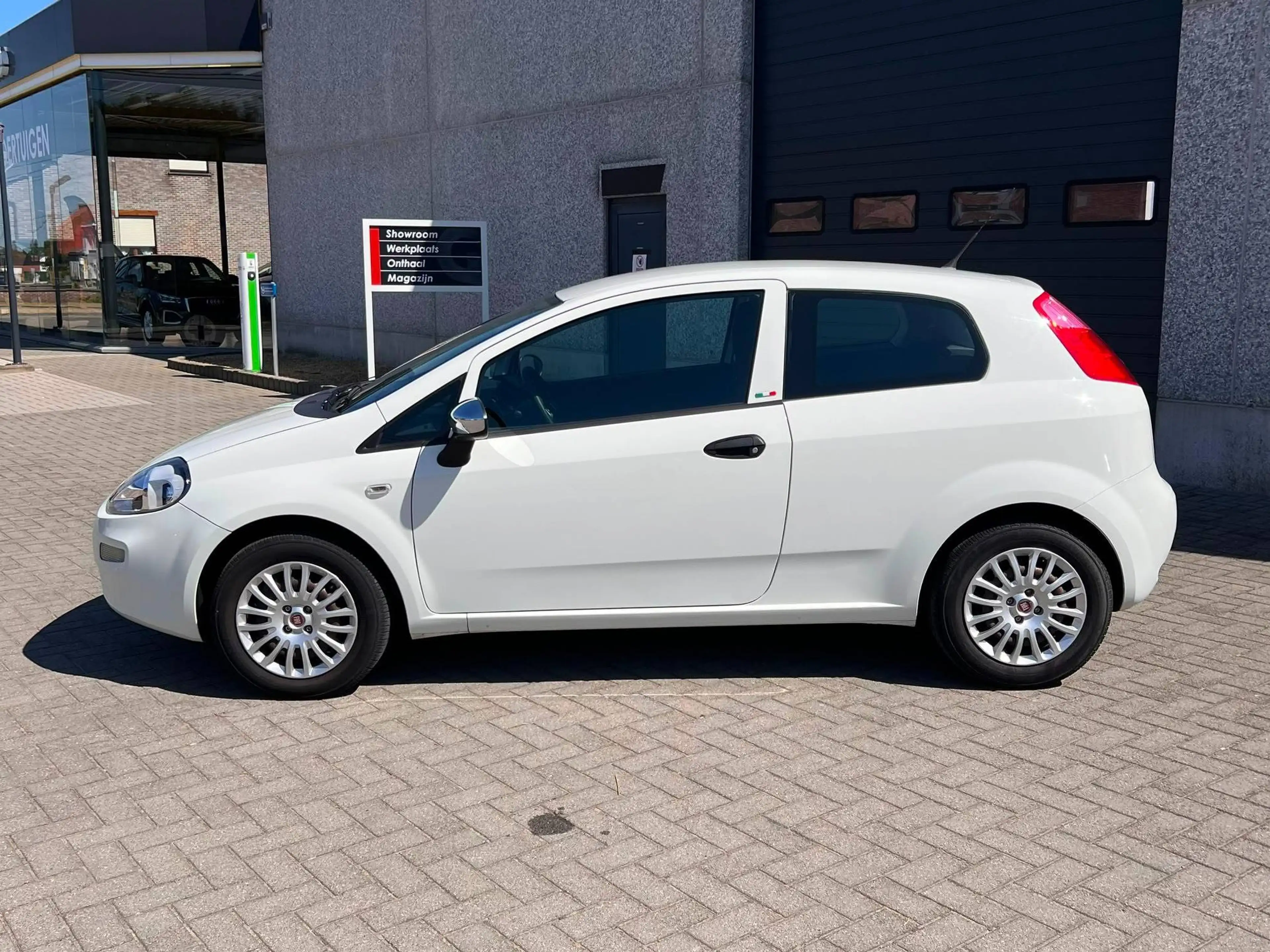 Fiat Punto 1.2 ** 39500 Kilometer ** — photo 4