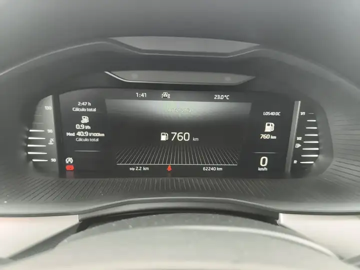 Škoda Kamiq 1.0 TSI Ambition 2023, foto 10