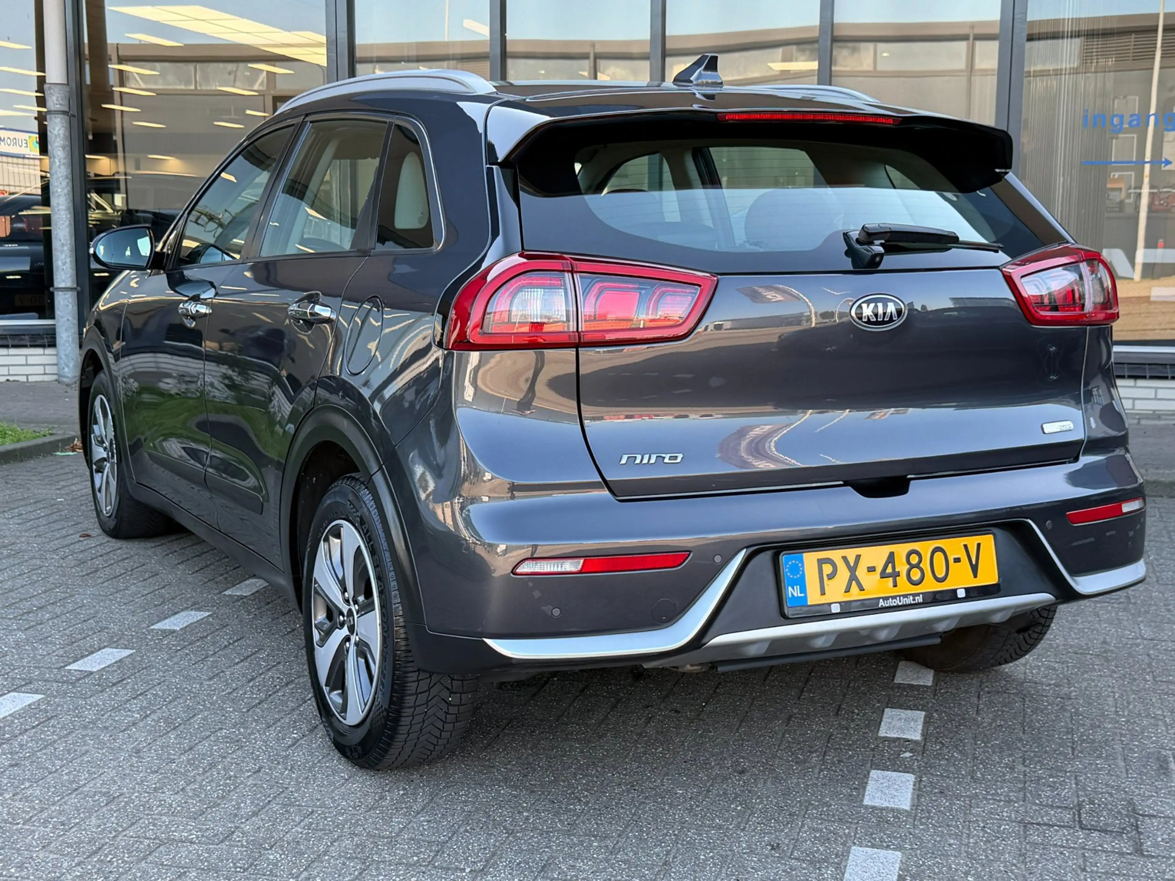 Kia Niro 1.6 GDi Hybrid DynamicLine — photo 14