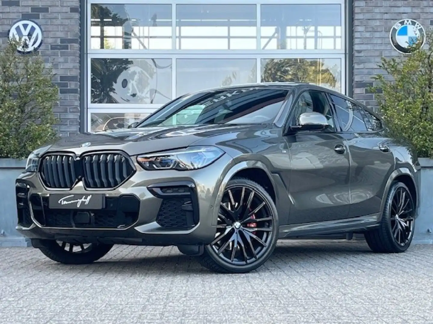 BMW X6 XDRIVE40I M-SPORT - PANO - 22 INCH - ORG. NL. Vert - 1