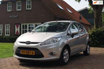 1.6 TDCi Titanium | 5-deurs | Airco | Lichtmetaal