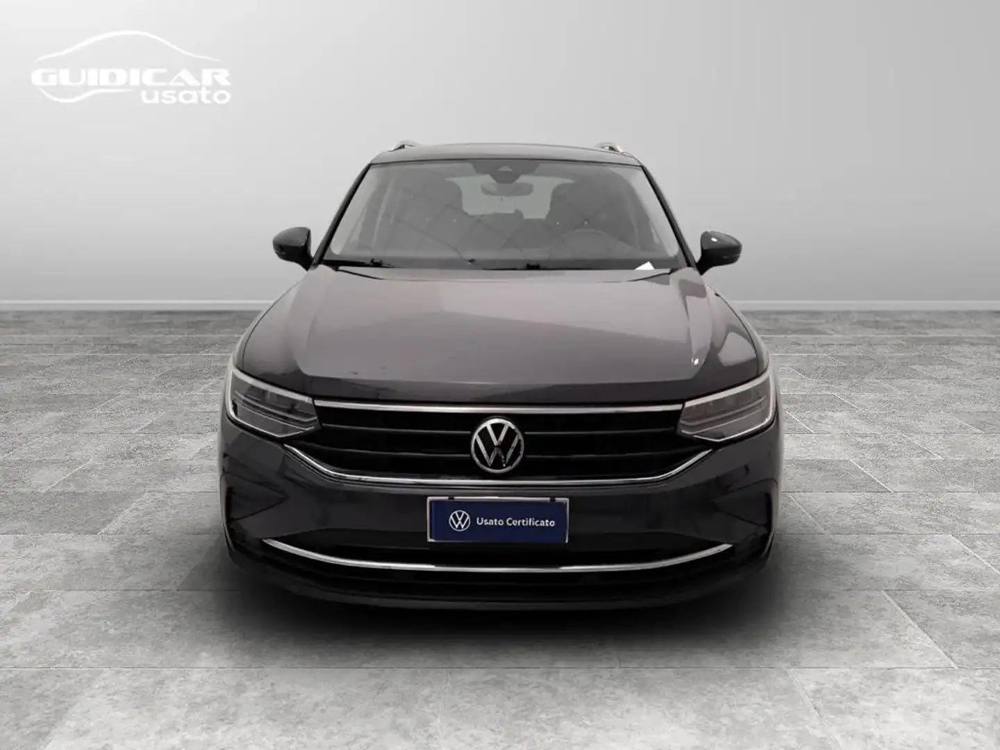 Volkswagen Tiguan 2.0 tdi scr Life 122cv Gris - 2