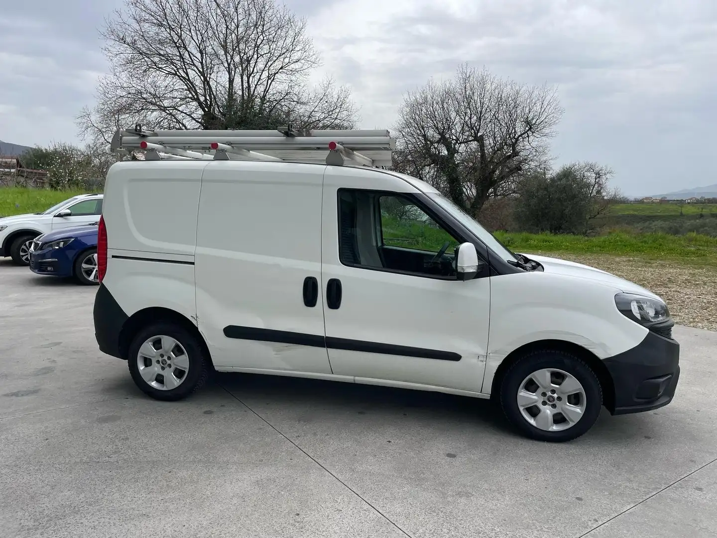 Fiat Doblo officina mobile porta scale e cassetto Weiß - 2