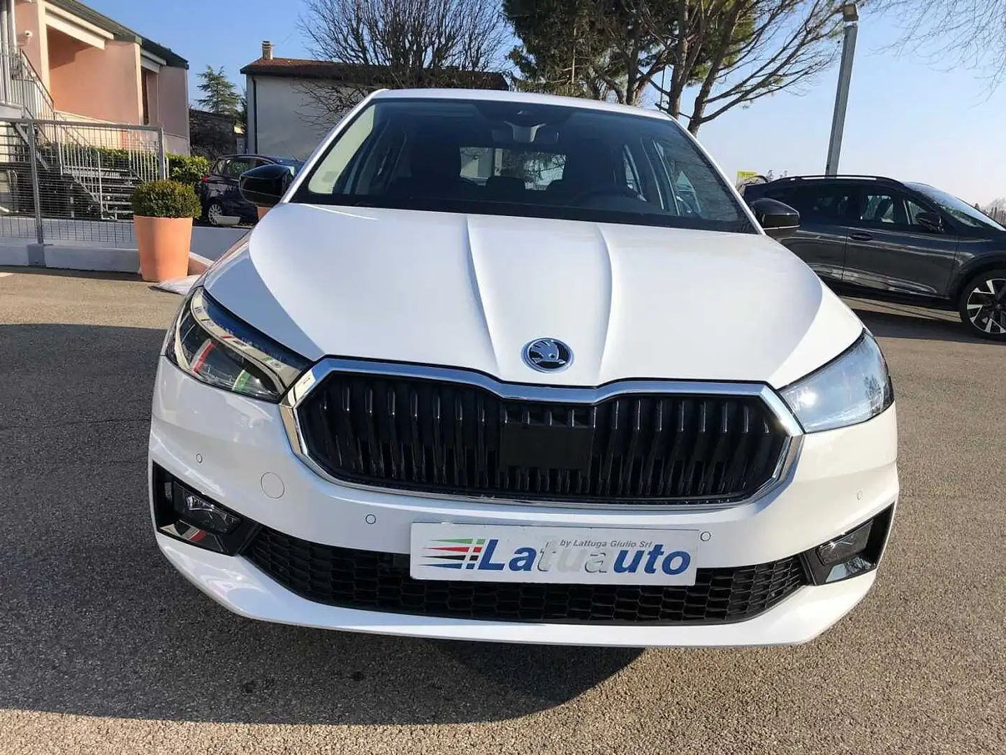 Skoda Fabia 4ª serie 1.0 TSI EVO 95 CV Young Edition Bianco - 2