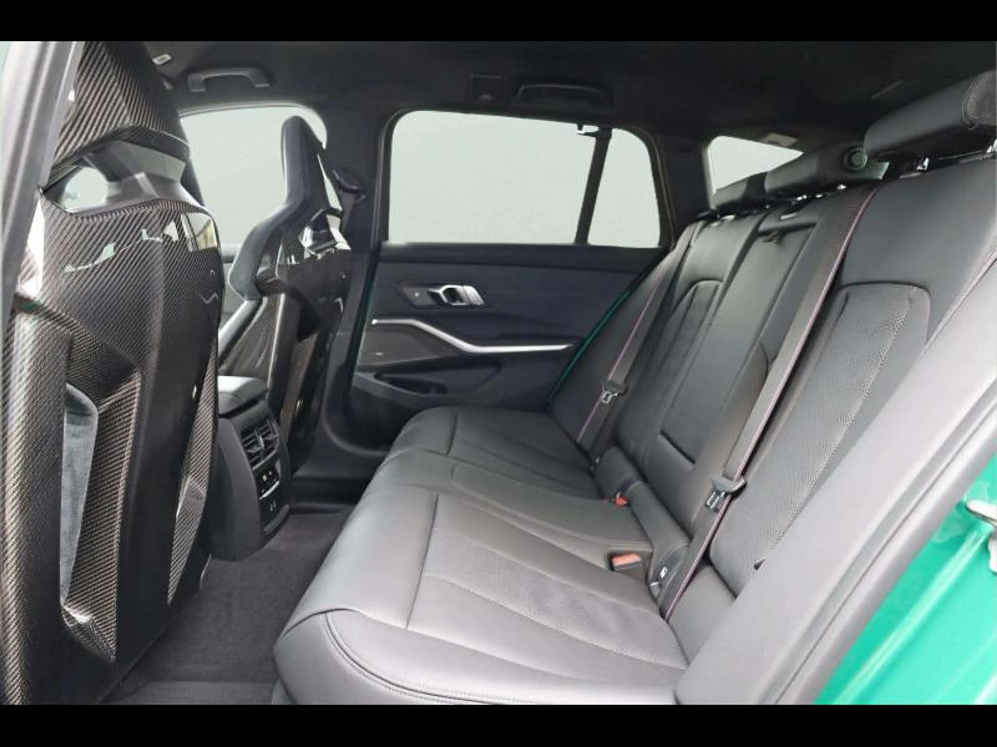 BMW M3 Competition M xDrive Touring — photo 10