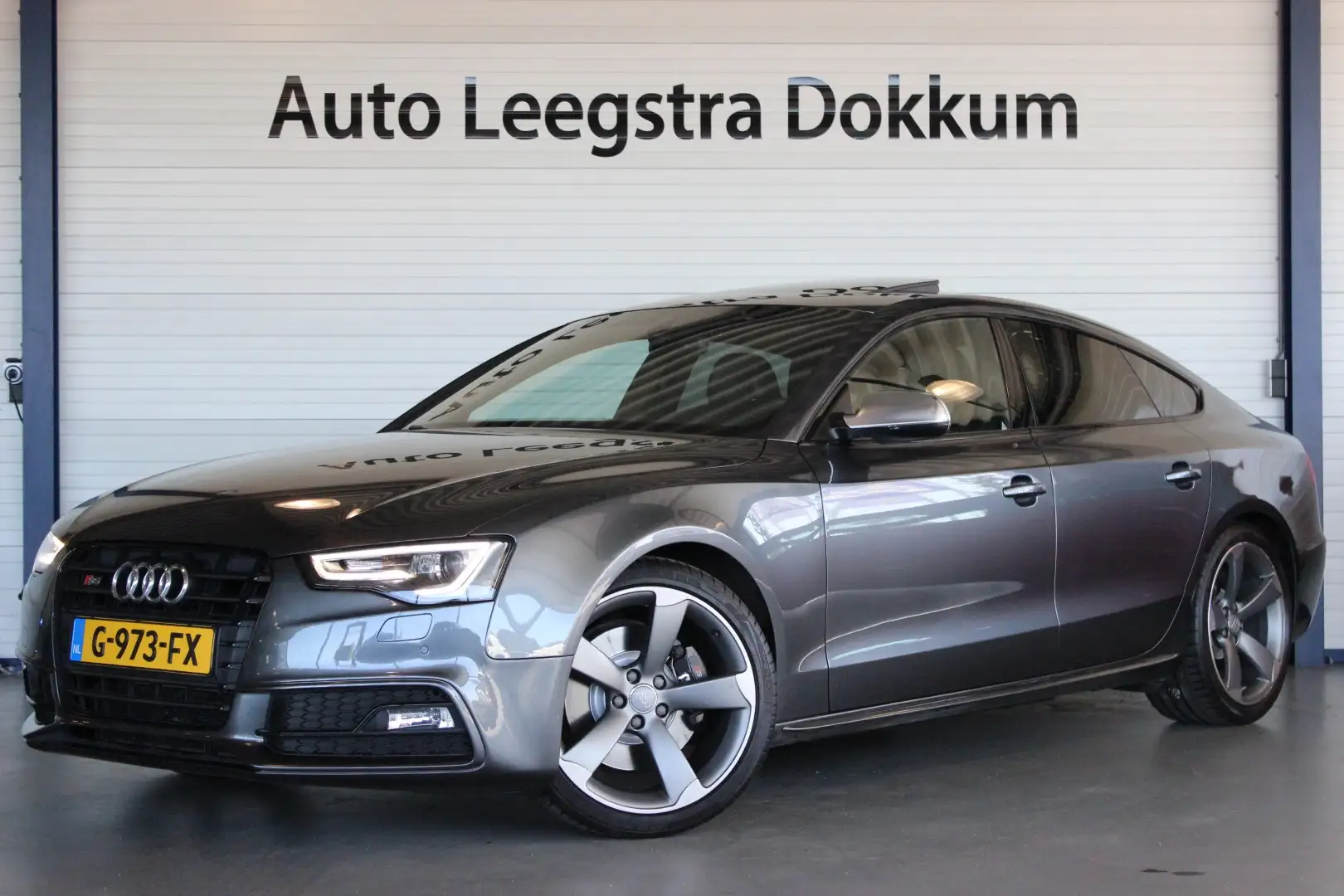Audi S5 Sportback 3.0 TFSI A5 Quattro Pro Line Black Optic Grijs - 1