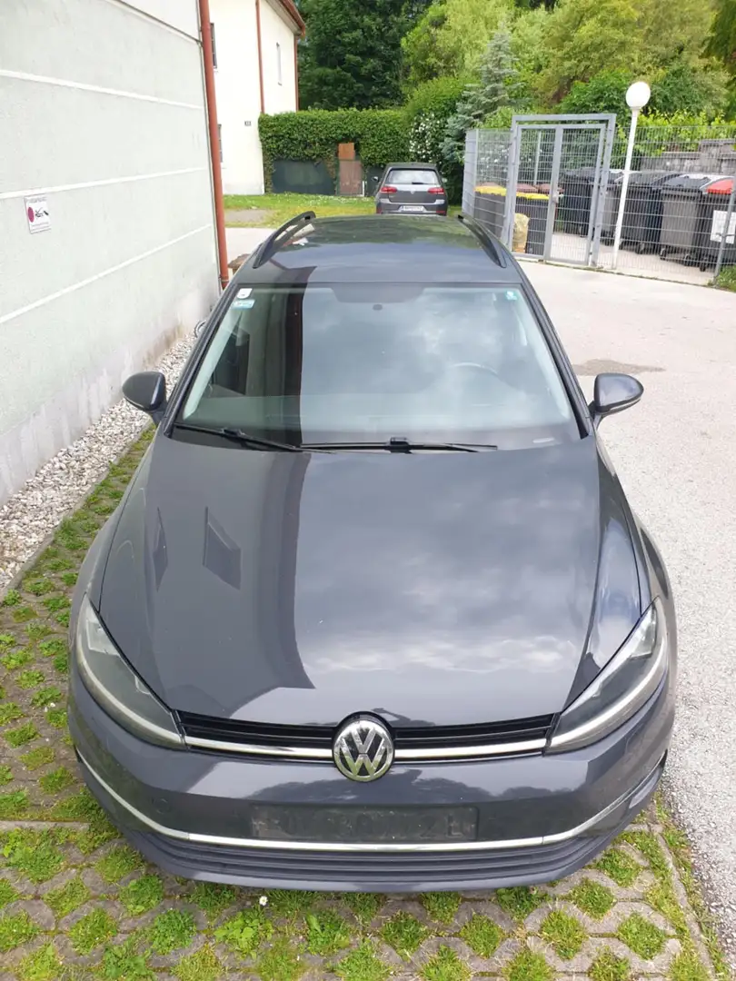 Volkswagen Golf Variant 1,6 TDI Grau - 1