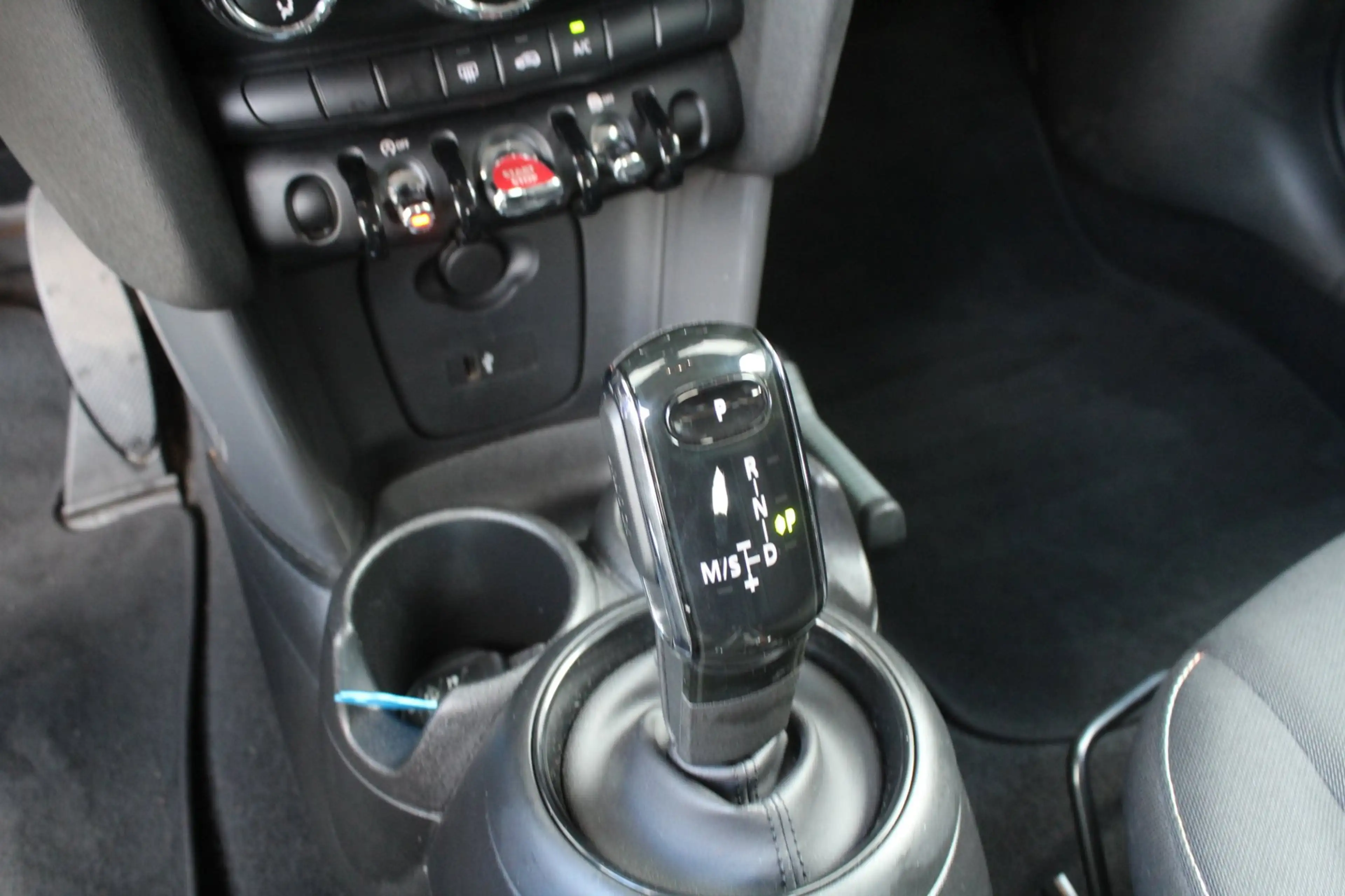 MINI One 1.5 102pk Salt AUTOMAAT NL-Auto NAP — photo 16