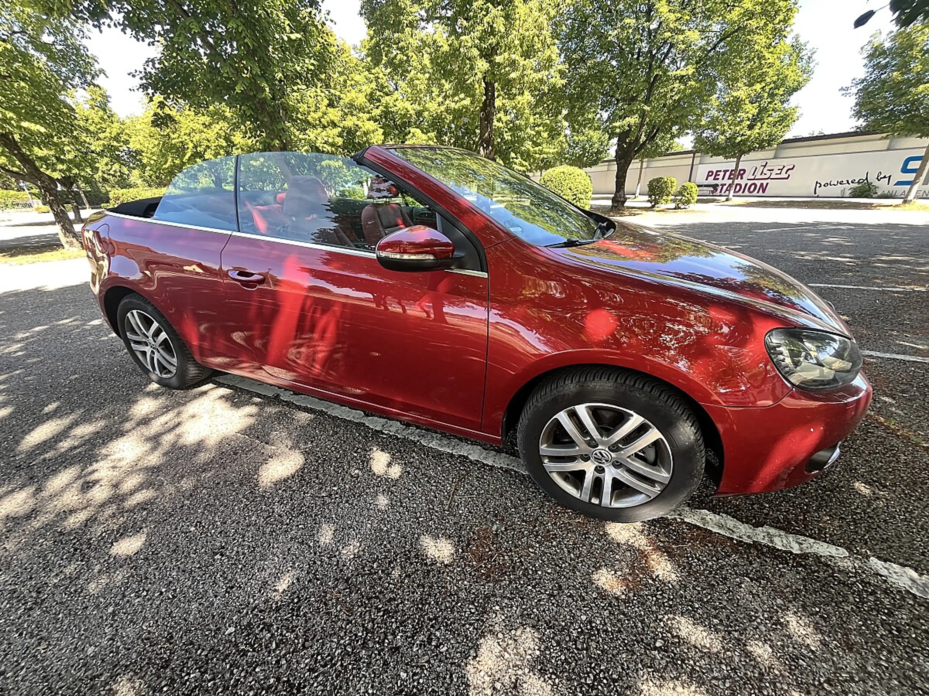 Volkswagen Golf Cabriolet Golf VI Cabrio 2.0 TDI — photo 10