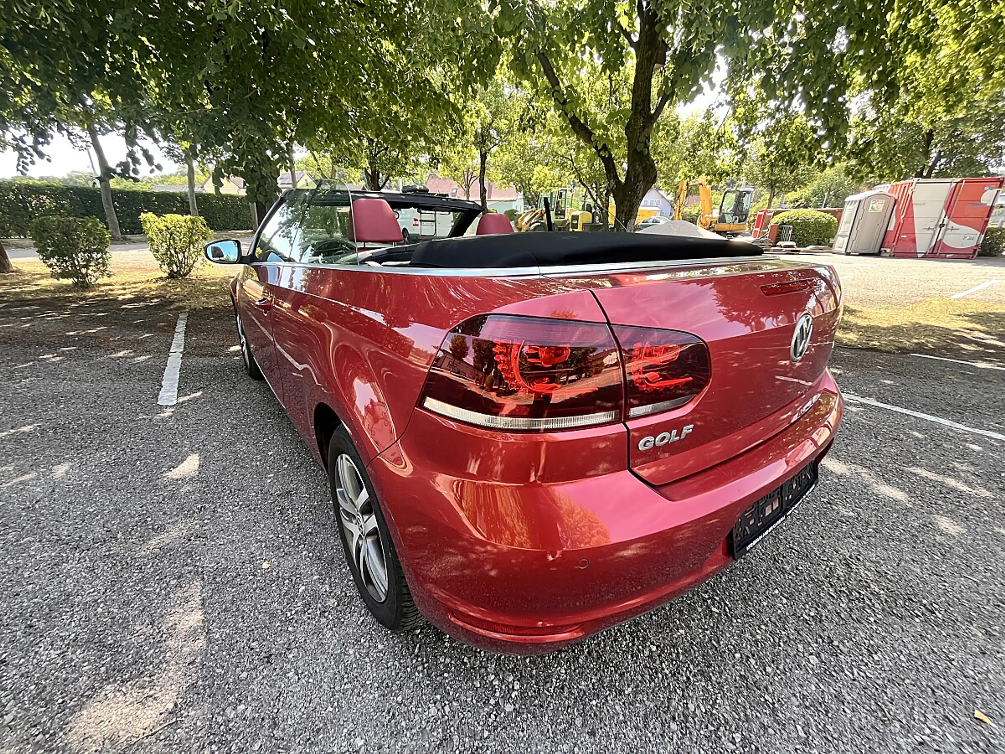 Volkswagen Golf Cabriolet Golf VI Cabrio 2.0 TDI — photo 15