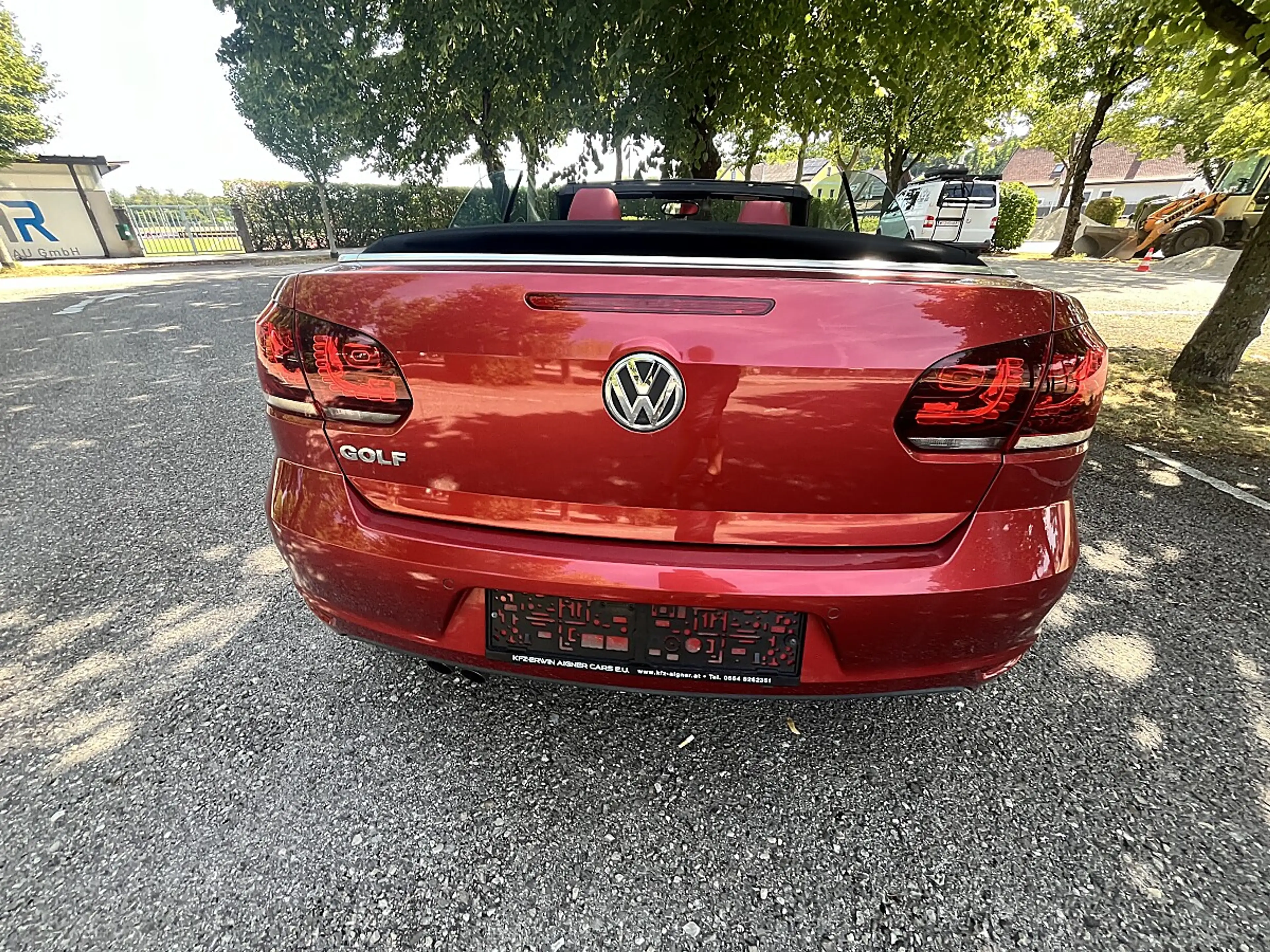 Volkswagen Golf Cabriolet Golf VI Cabrio 2.0 TDI — photo 14
