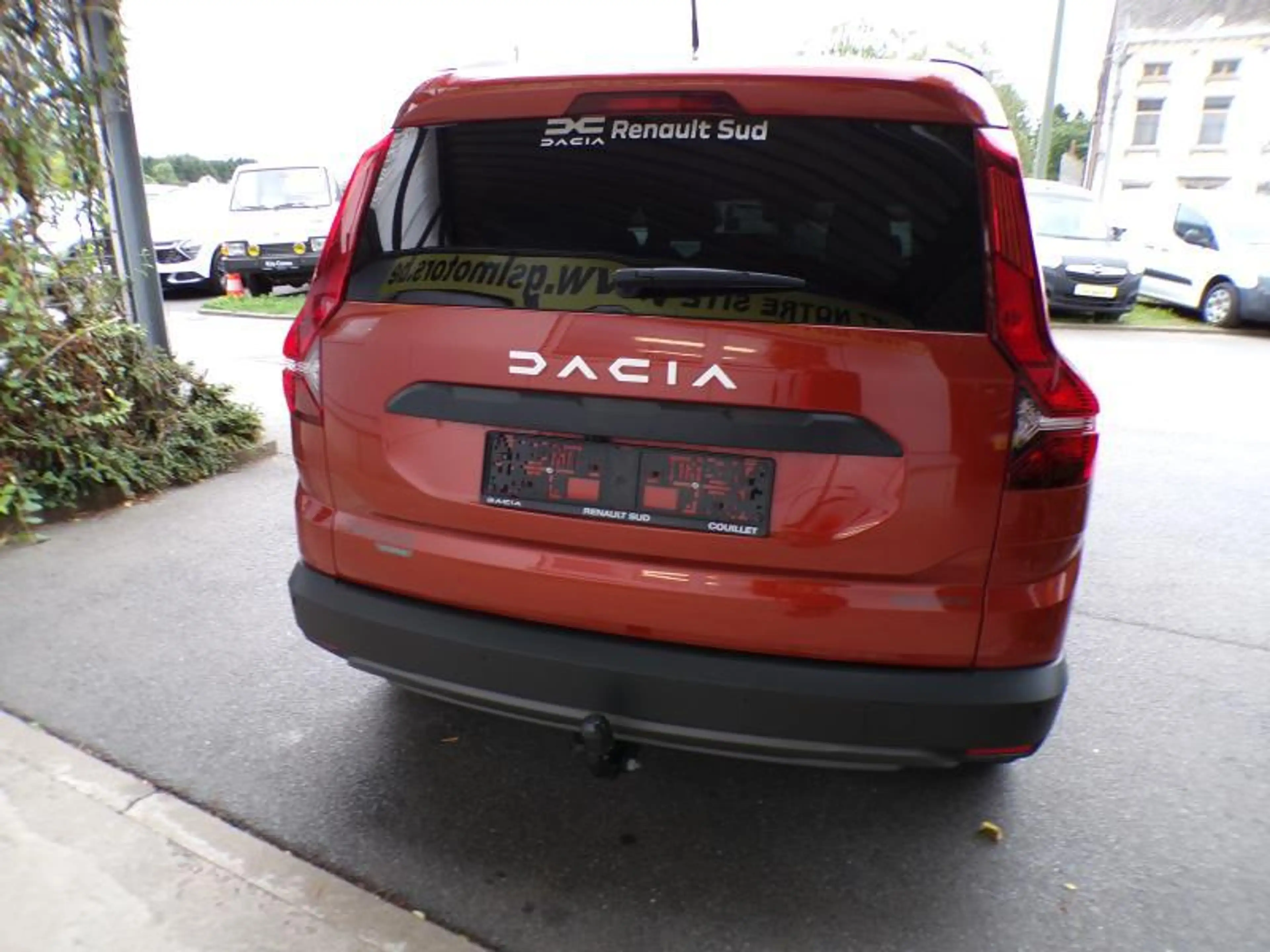 Dacia Jogger 7pl 1.6 140cv Orange 09/24 6418km Clim Bluetooth — photo 5