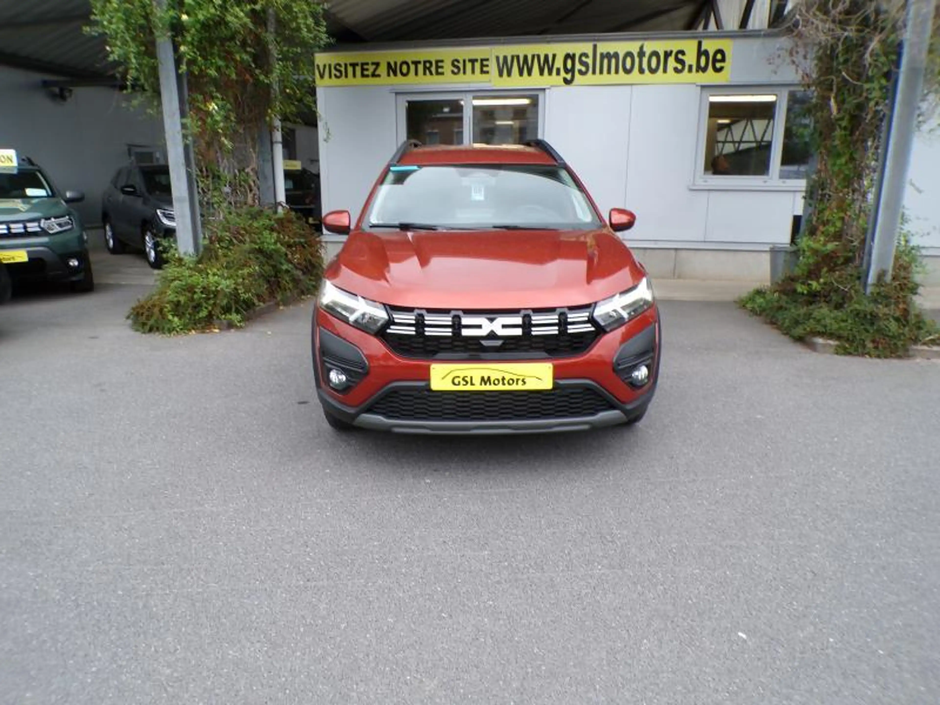 Dacia Jogger 7pl 1.6 140cv Orange 09/24 6418km Clim Bluetooth — photo 2