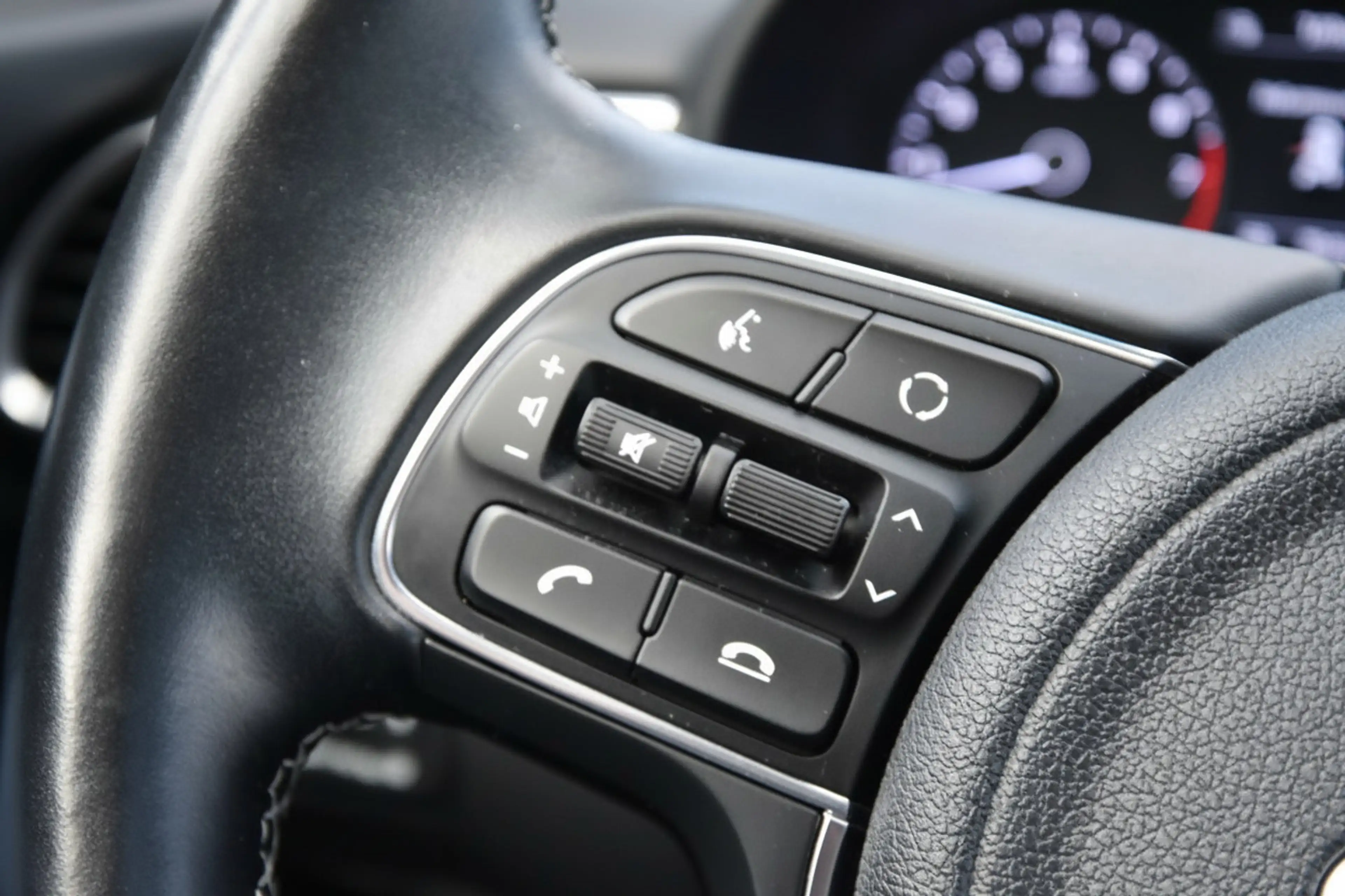 Kia e-Niro DynamicPlusLine 39 kWh | SOH 99% — photo 13