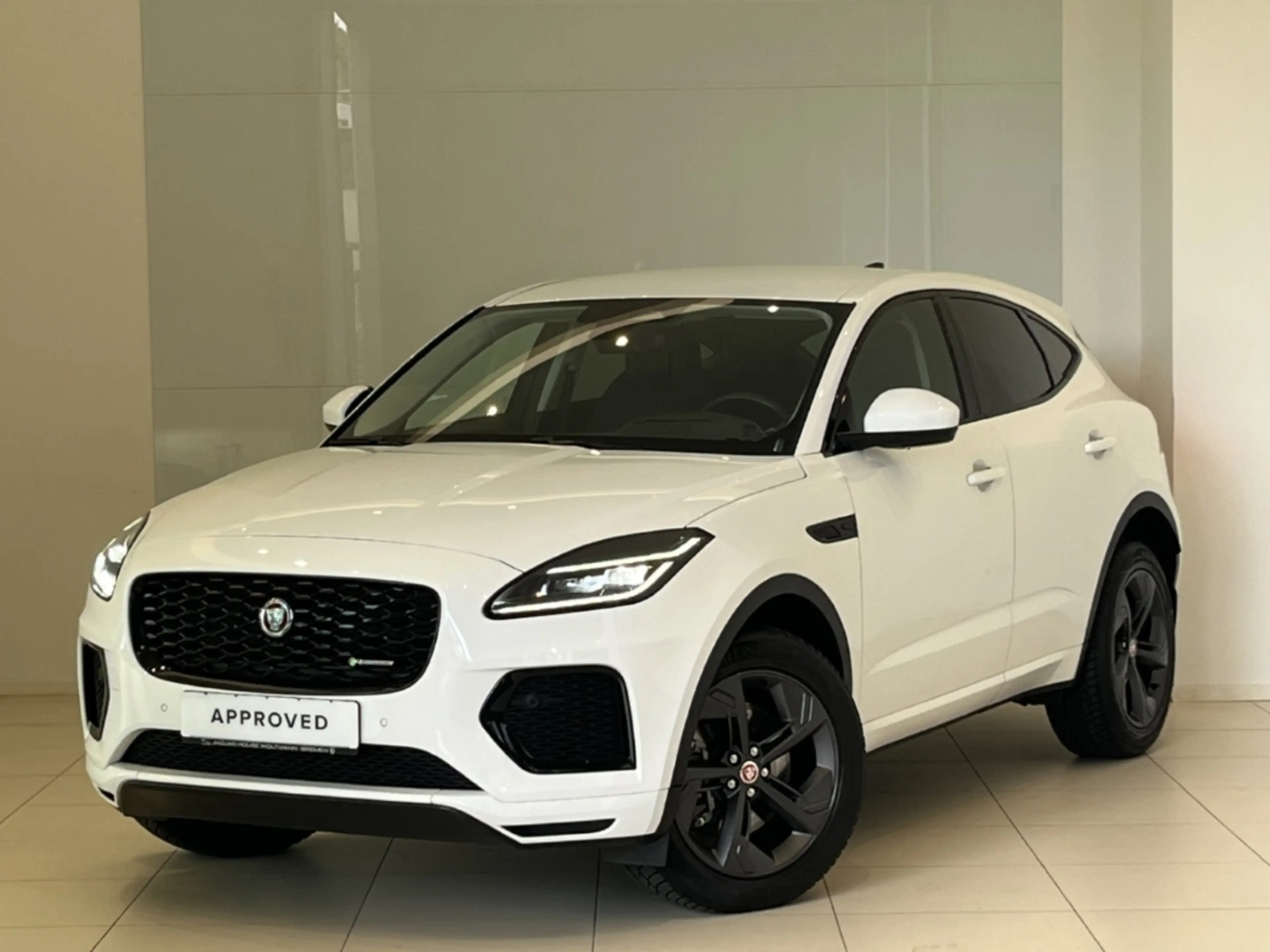Jaguar E-Pace D200 R-Dynamic SE AWD HUD AD — photo 11