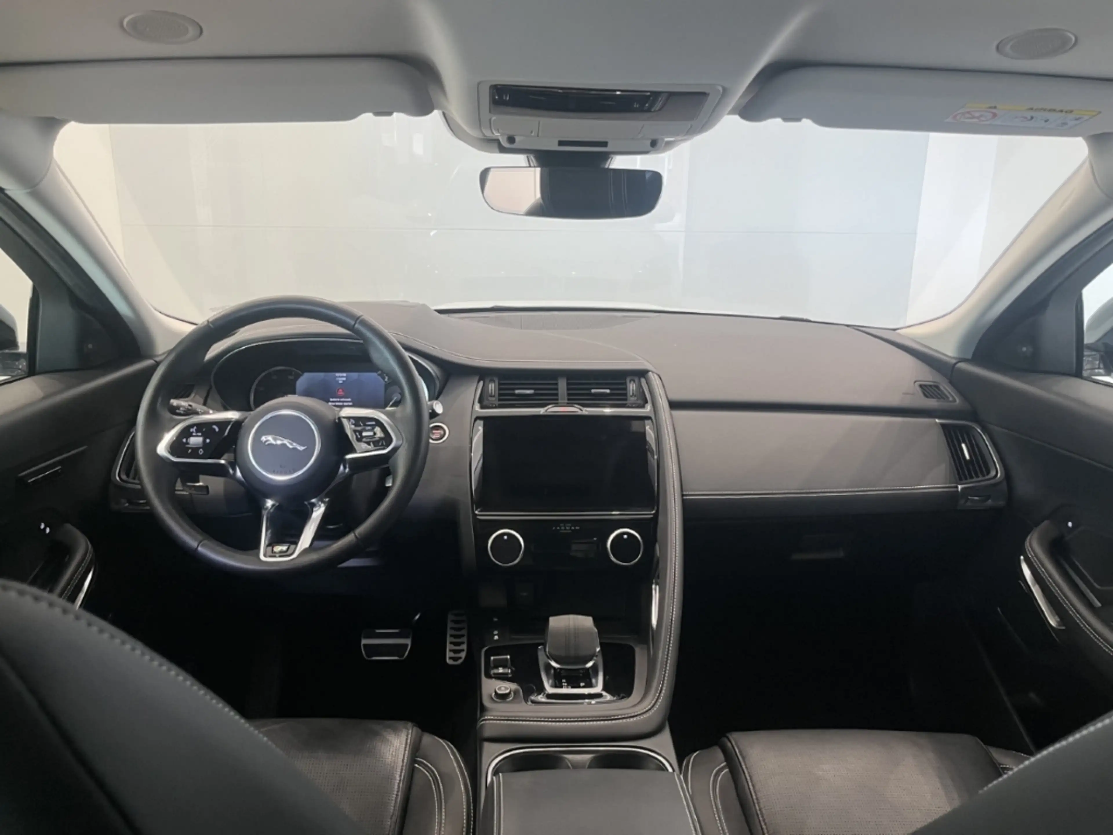 Jaguar E-Pace D200 R-Dynamic SE AWD HUD AD — photo 4