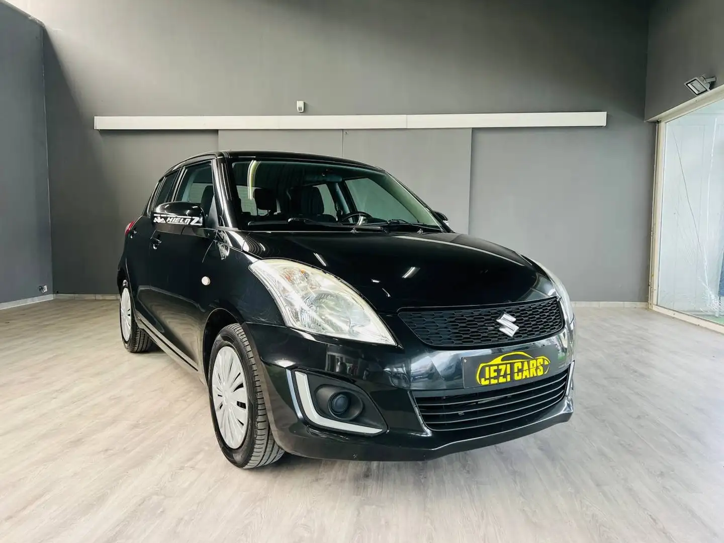 Suzuki Swift Swift 1.2 Automaat/1 jaar garantie/airco/usb Noir - 1