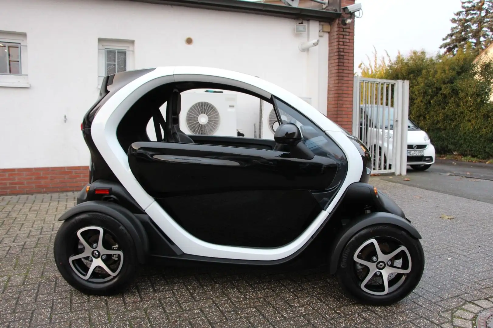 Renault Twizy Intens, FLÜGELTÜREN / 44487 Чорний - 2