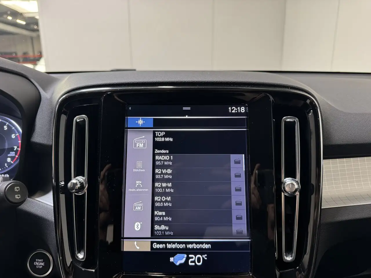 Volvo XC40 1.5 Benzine Autom. Momentum Pro Airco Topst..., миниатюра 15
