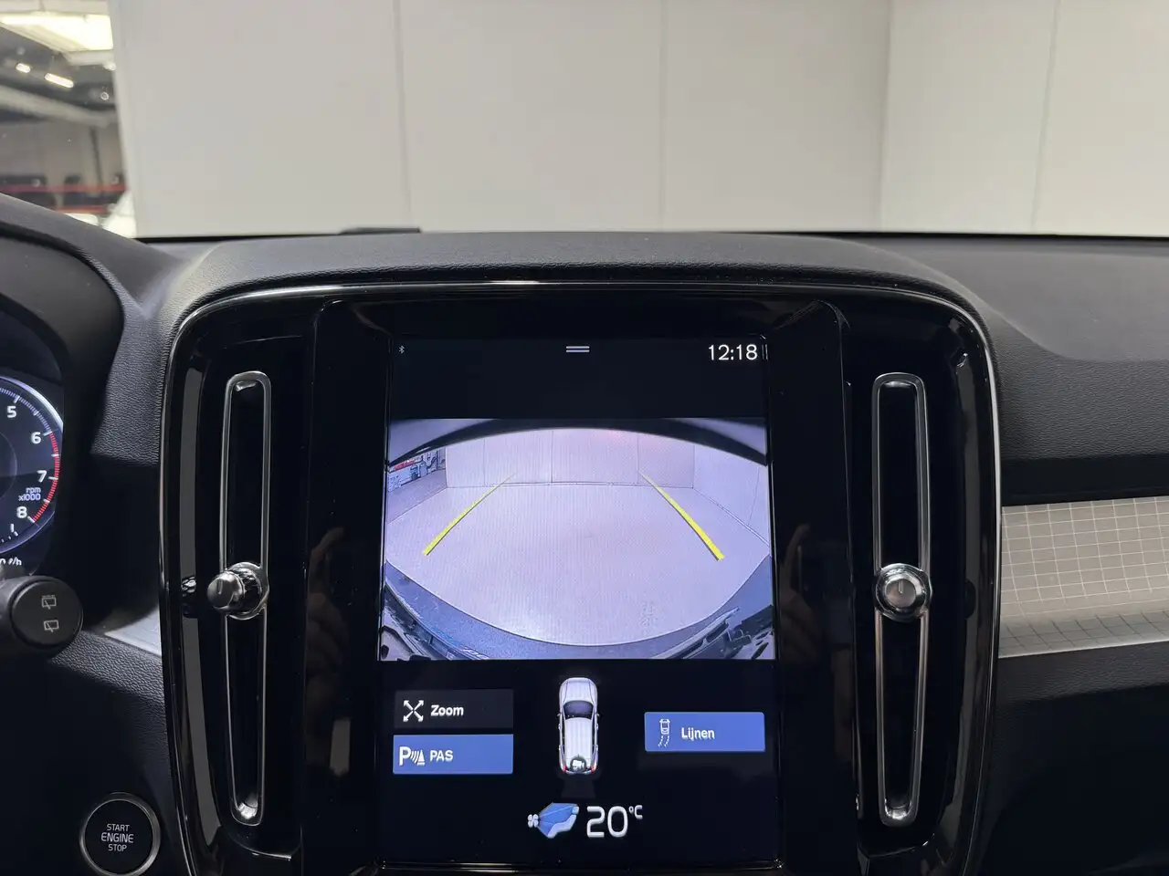 Volvo XC40 1.5 Benzine Autom. Momentum Pro Airco Topst..., миниатюра 17