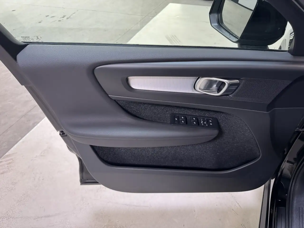 Volvo XC40 1.5 Benzine Autom. Momentum Pro Airco Topst..., миниатюра 20