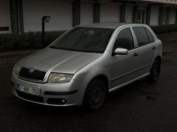 Fabia 1.2i airco / capteur stationnement avec ct