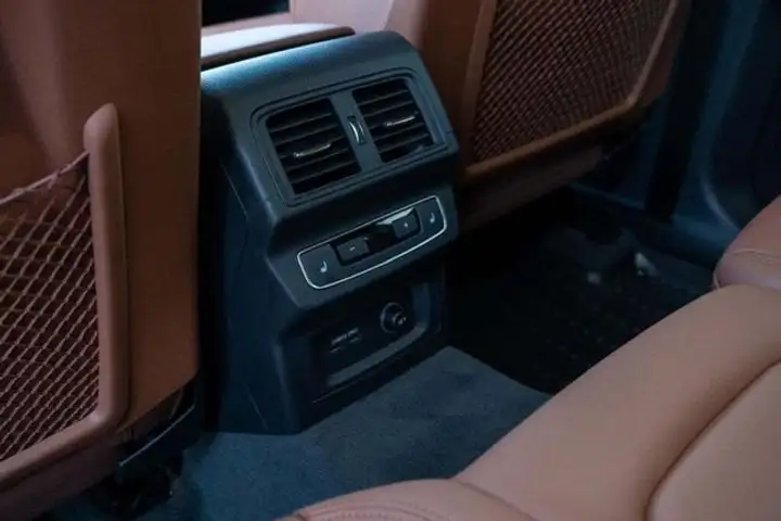 Audi Q5 2021, foto 20