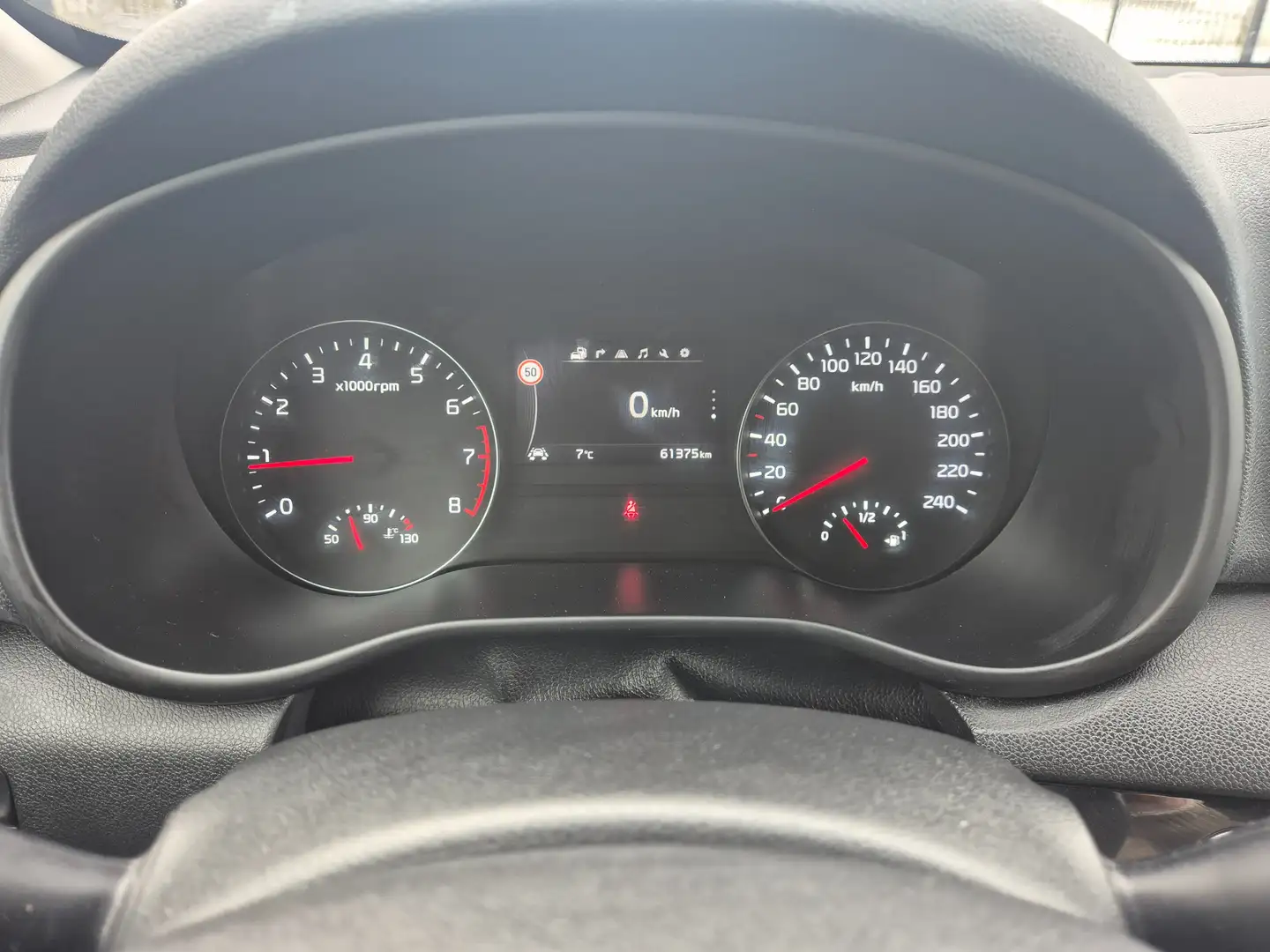 Kia Sportage 1.6i Must - GARANTIE 1AN - PRÊT A IMMATRICULER Zwart - 2