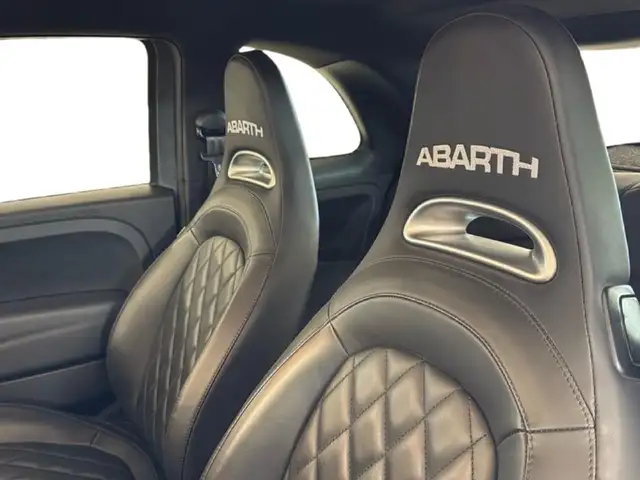 Abarth 595 view 13