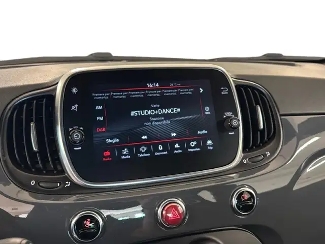 Abarth 595 view 10
