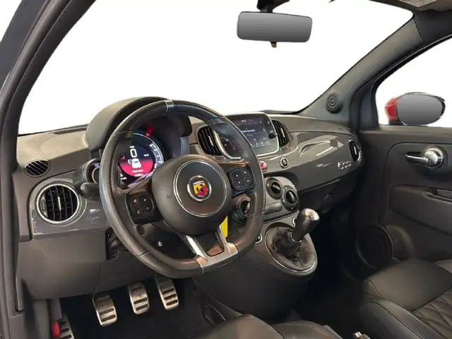 Abarth 595 view 8
