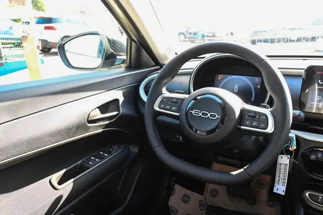 Fiat 600 view 12