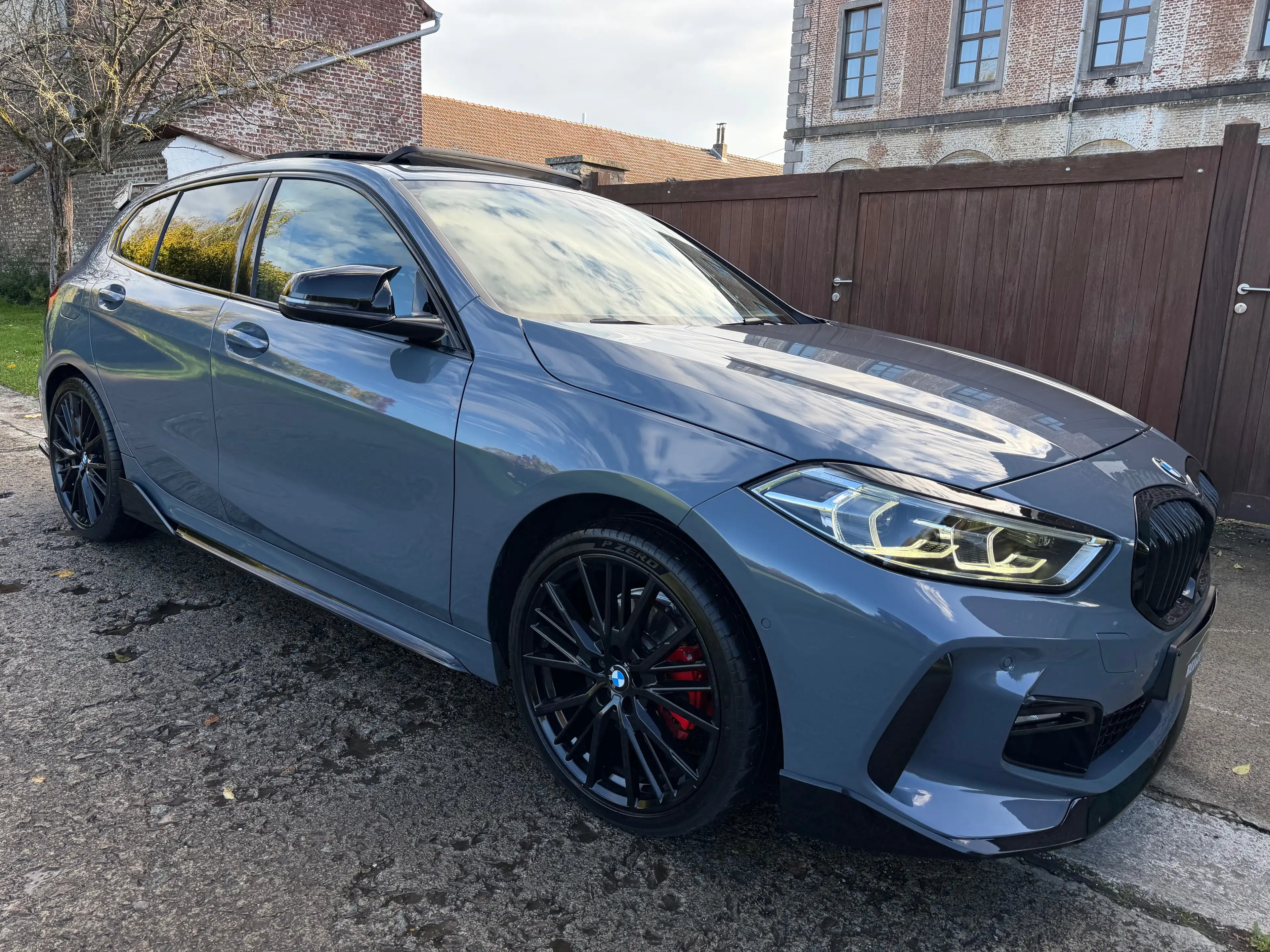 BMW 118 iA OPF M-PACK INT + EXT  *GPS || CARPLAY || CRUISE*