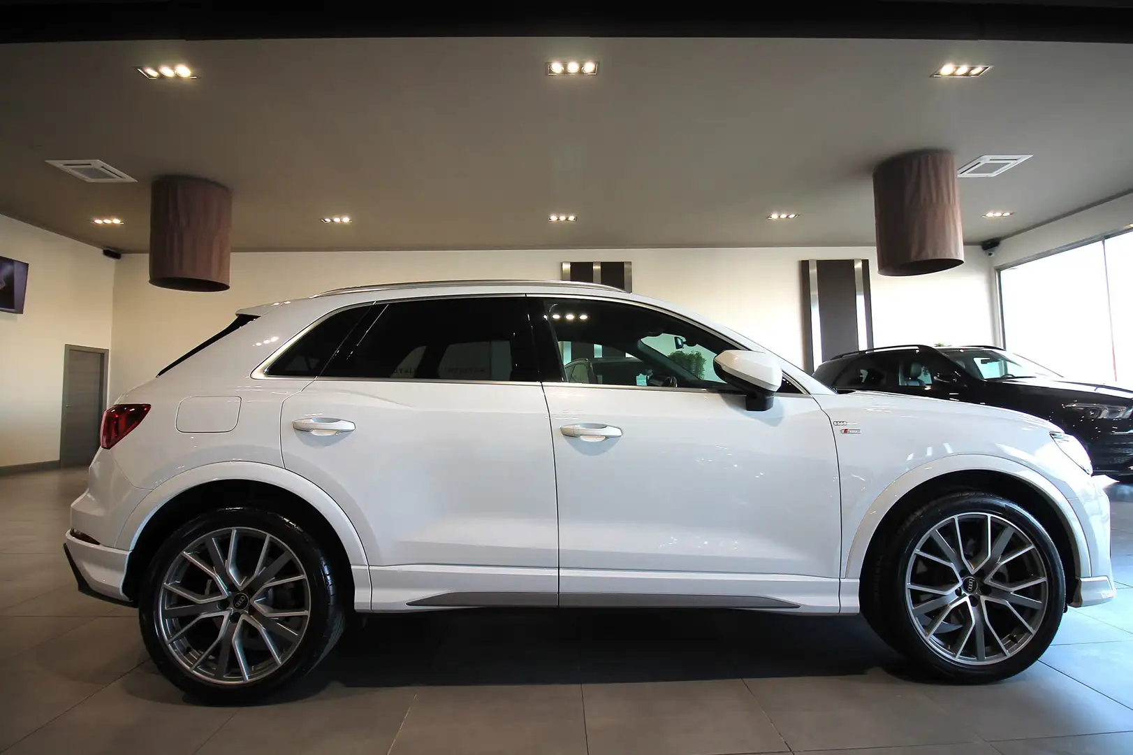 Audi Q3 Q3 40 2.0 tdi S line edition quattro s-tronic Wit - 2