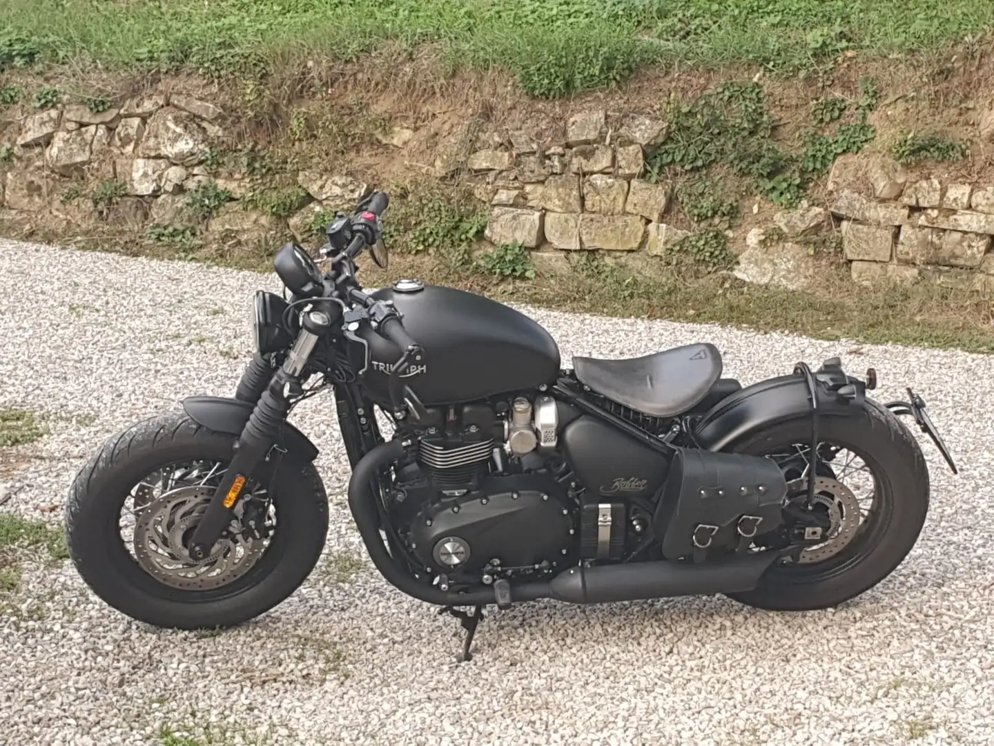 Triumph Bonneville Bobber Bobber Black - 1
