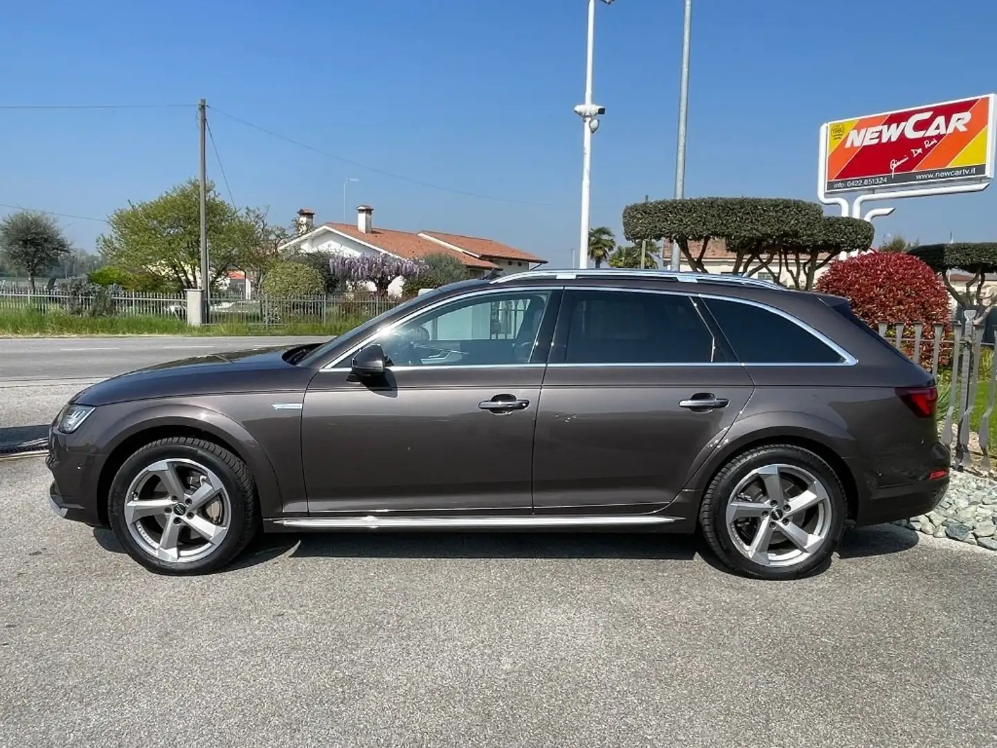 Audi A4 allroad Quattro 3.0 TDI Business Evolution tiptronic my16 Braun - 2