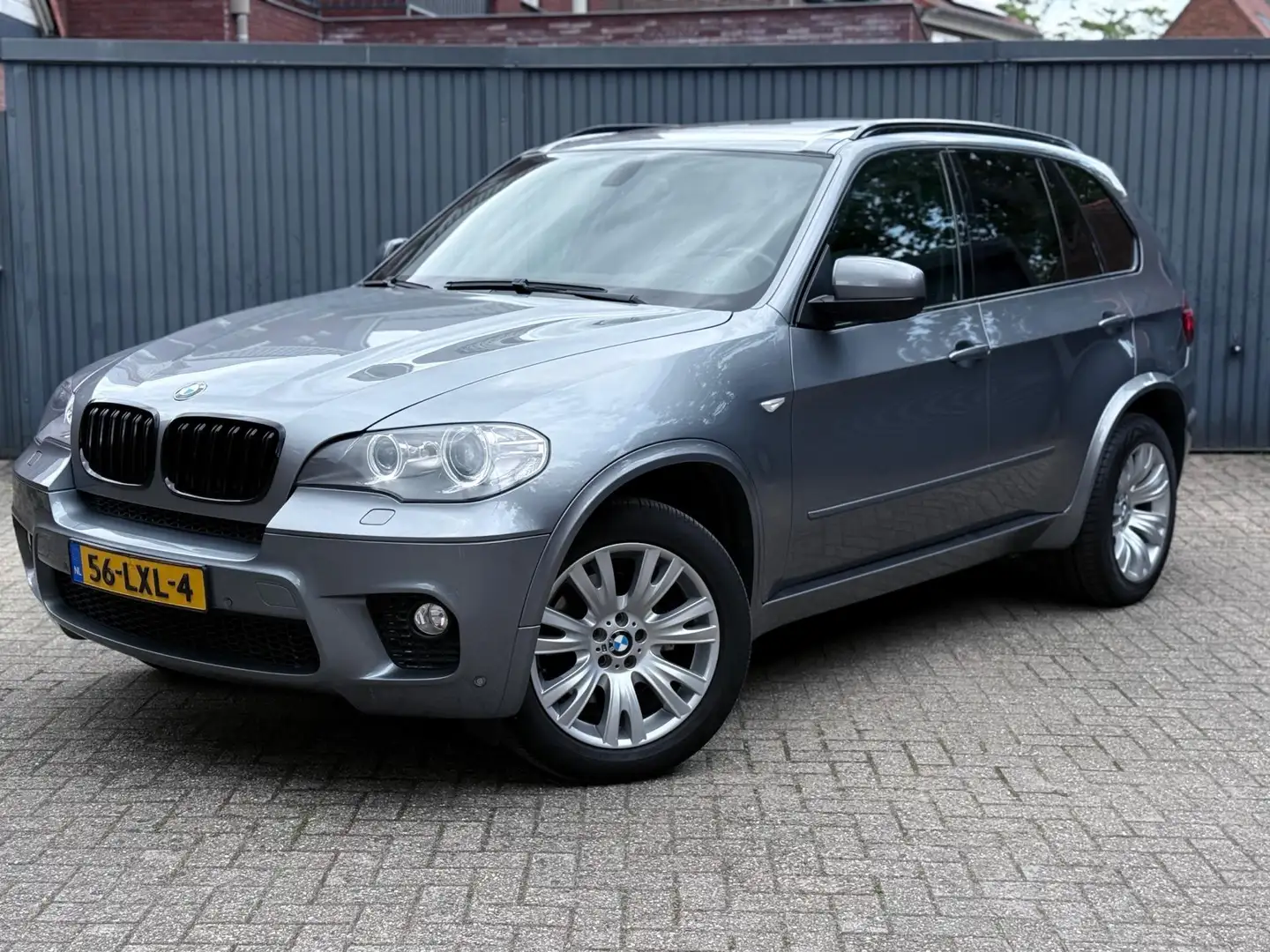 BMW X5 XDrive35i High Executive | M | Pano | HUD | NAP | Grau - 1
