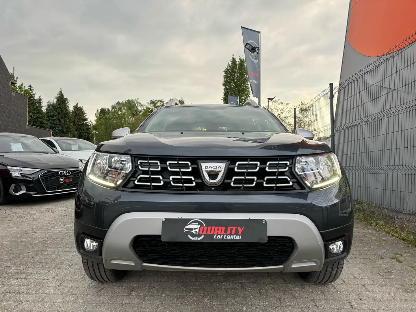 Dacia Duster 1.6 SCe Comfort  99000 km  GARANTIE Nero - 2
