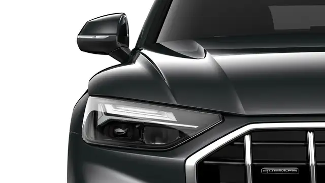 Audi Q5 view 6