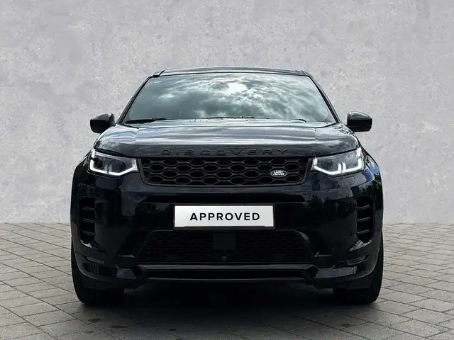 Land Rover Discovery Sport view 8