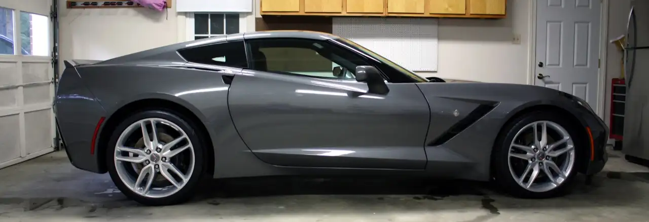 Chevrolet Corvette снимка Chevrolet Corvette