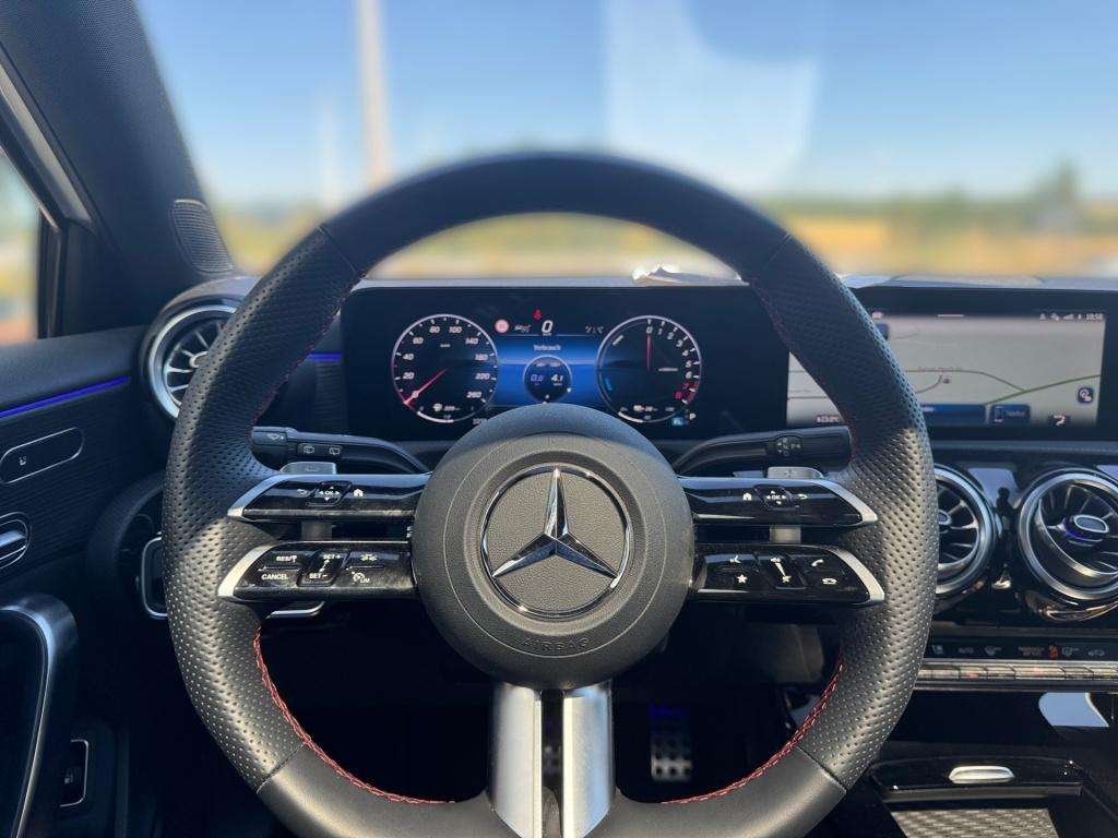 Mercedes-Benz A 250