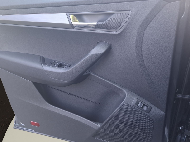 Skoda Karoq Ambition — photo 12