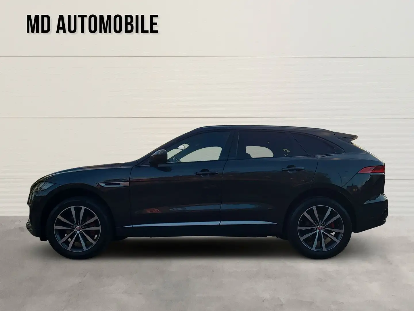 Jaguar F-Pace F-PACE S AWD Panorama Leder Navi Grijs - 2