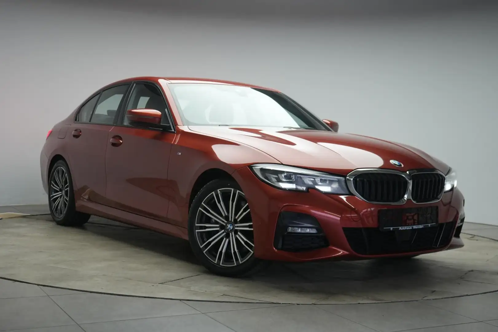 BMW 330 i M Sport Navi/ACC/Virtual/Carplay/ - 1
