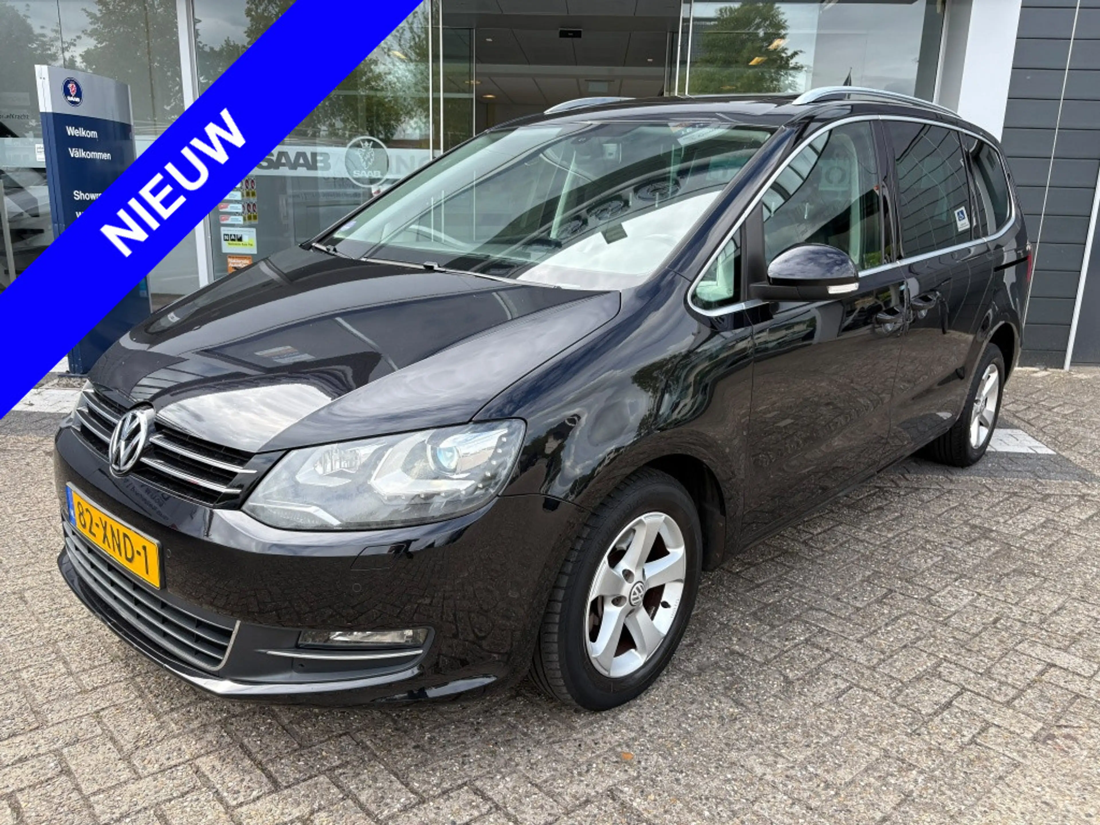 Volkswagen Sharan 2.0 TSI Highline 7p Trekhaak 200PK Pano Cruise Con